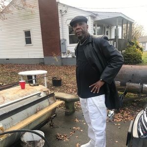 Meet your Posher, Wayne